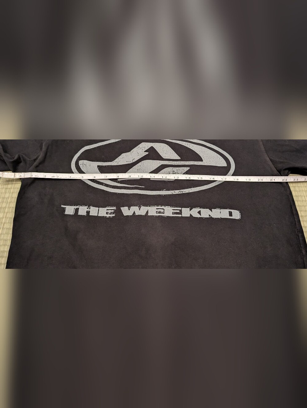 The Weeknd After Hours Till Dawn 2025 Face Tour T-Shirt Men's Size Large *Faded* - Picture 5 of 6